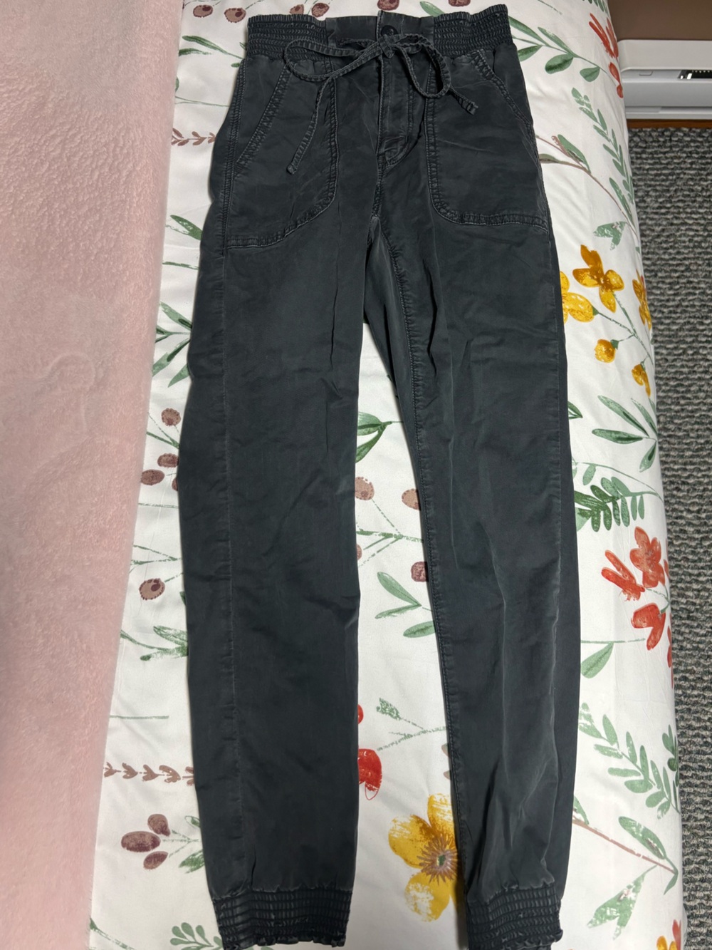 American Eagle Cargo Pant